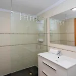 Brisas B2, 2 Dormitorios, Playa A 100m, By Bookindenia