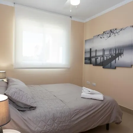 Apartamento Brisas B2, 2 Dormitorios, Playa A 50m, By Bookindenia *