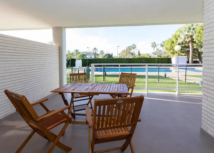 Apartamento Brisas B2, 2 Dormitorios, Playa A 50m, By Bookindenia Dénia