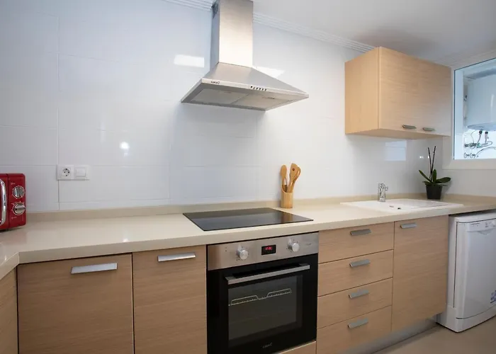 Apartamento Brisas B2, 2 Dormitorios, Playa A 50m, By Bookindenia Dénia